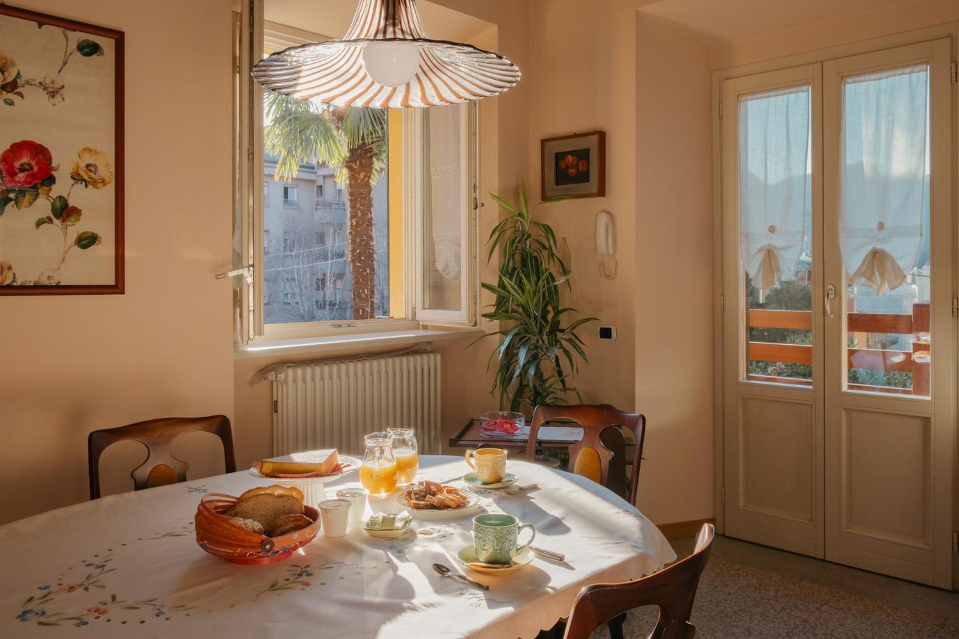 A Casa Di Maria Bed & Breakfast Como Exterior foto